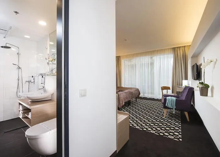 Bo33 Hotel Family & Suites